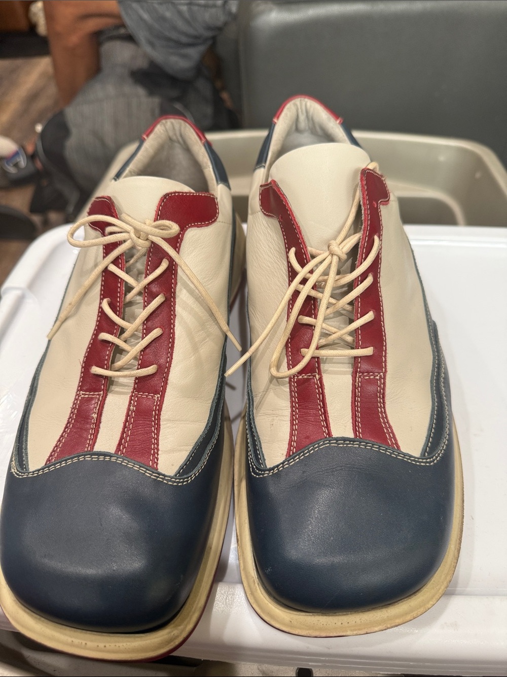 Bacco Bucci Cream, Navy & Red Leather Lace-Up Sneakers
